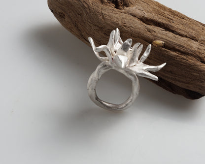 Edelweiss Bloom Ring