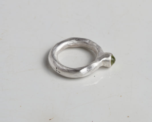 Triple Star Peridot Ring