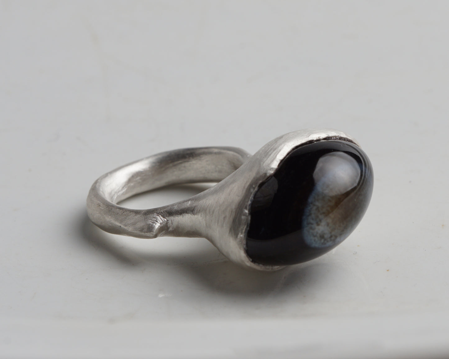 The Agate Guardian Ring