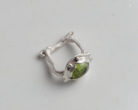 Verdant Peridot Sculptural Ring