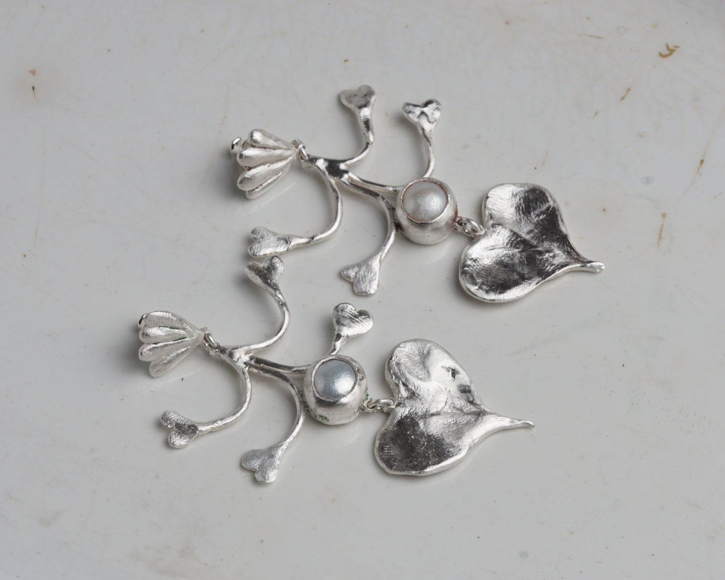 Growing Heart Pearl Earrings