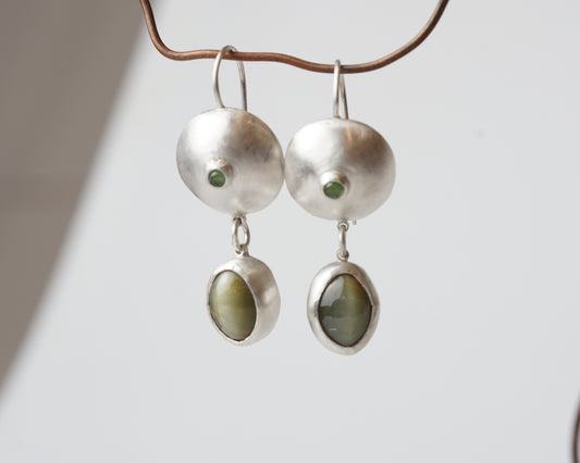 Verdan eye earrings