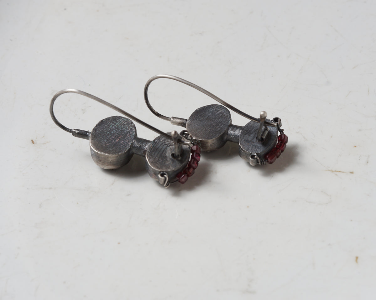 Saga earrings
